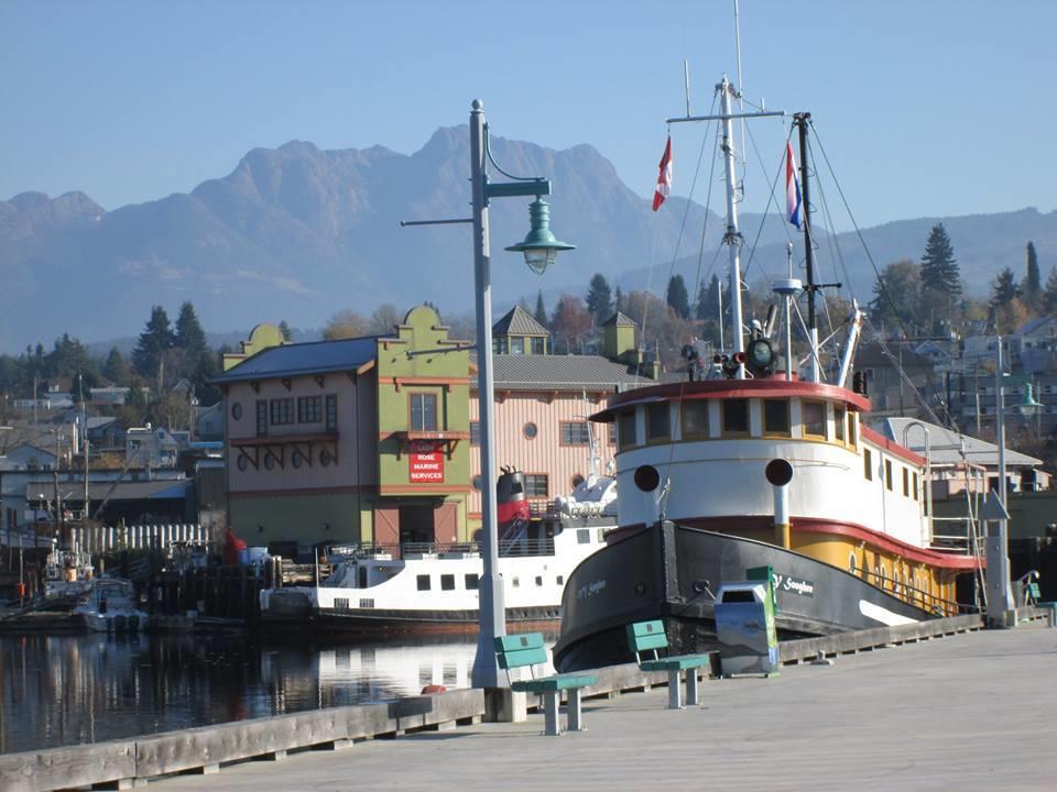 Swept Away Inn Port Alberni Ngoại thất bức ảnh